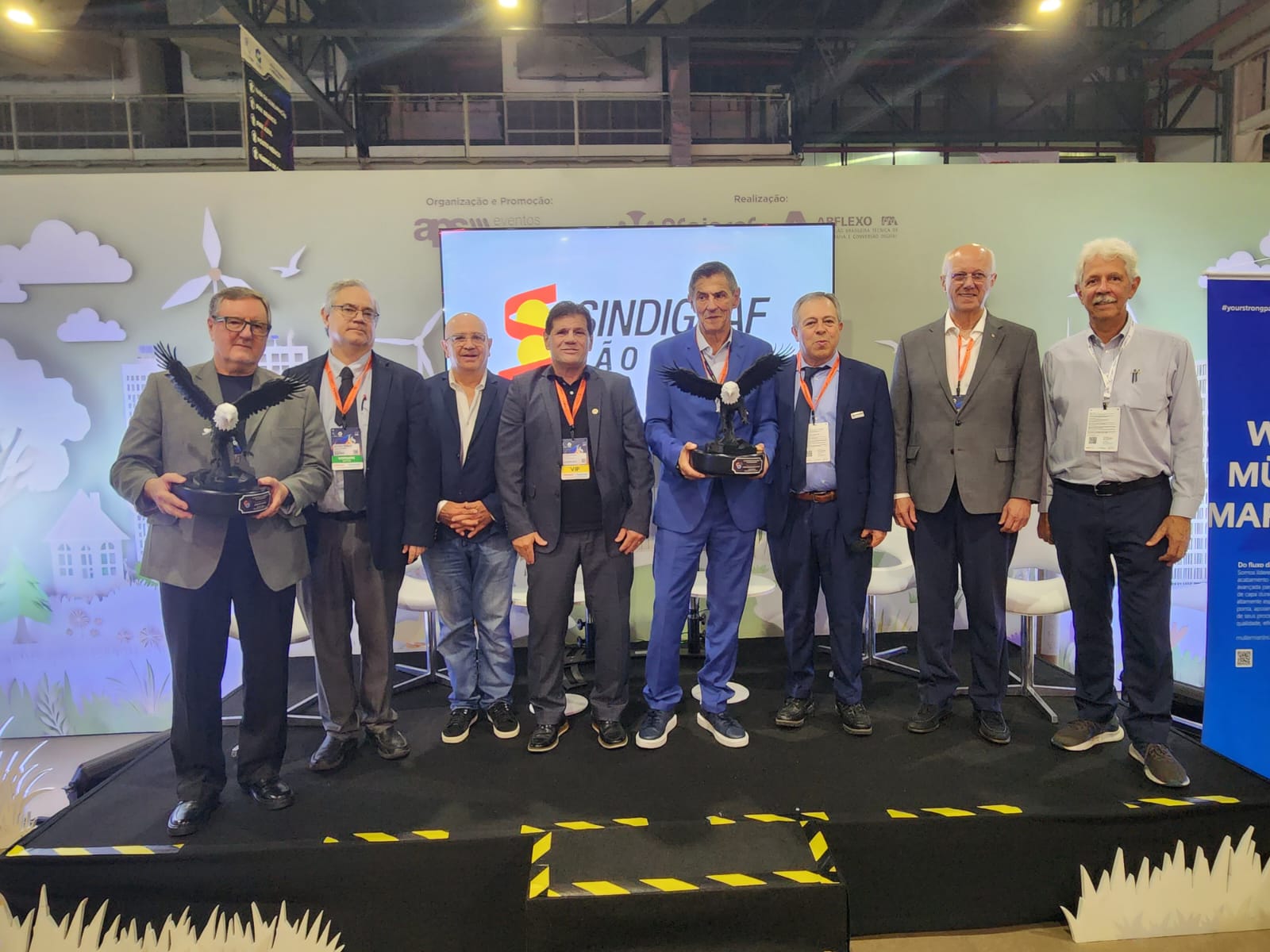 Flexo & Labels prestigia premiação de Hamilton Terni Costa como Líder Gráfico das Américas