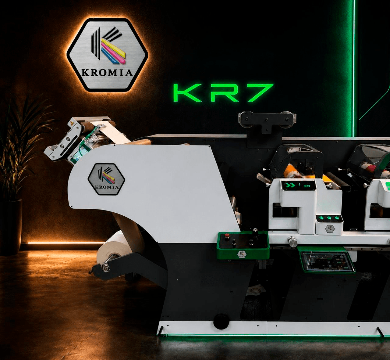 Kromia lança nova linha de impressoras modulares Infinity na Flexo & Labels Expo 2026
